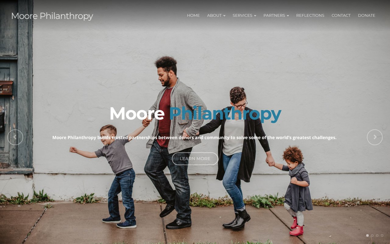 Screenshot of moorephilanthropy.com